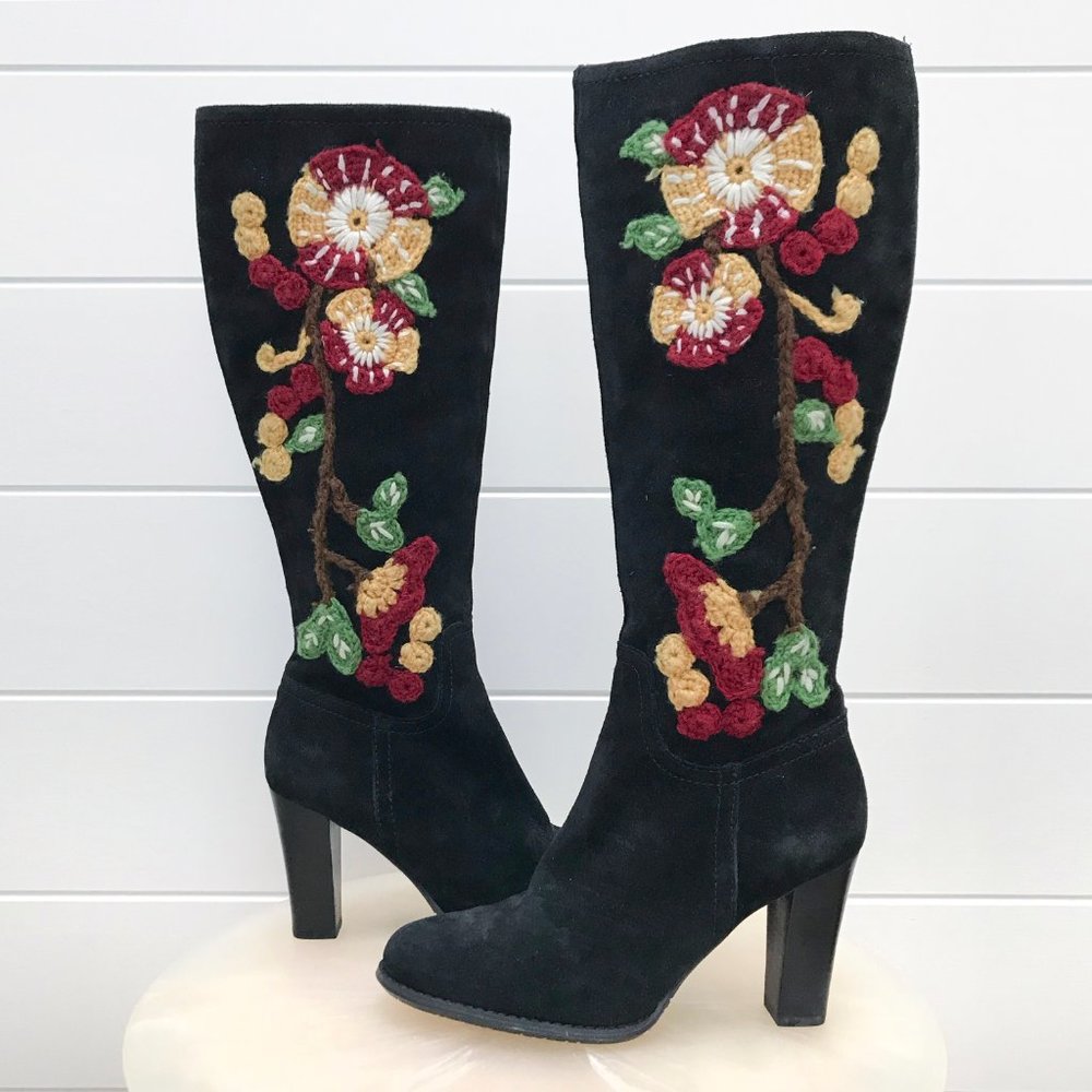 NWOT Suede Embroidered Flowers Knee-High Boots